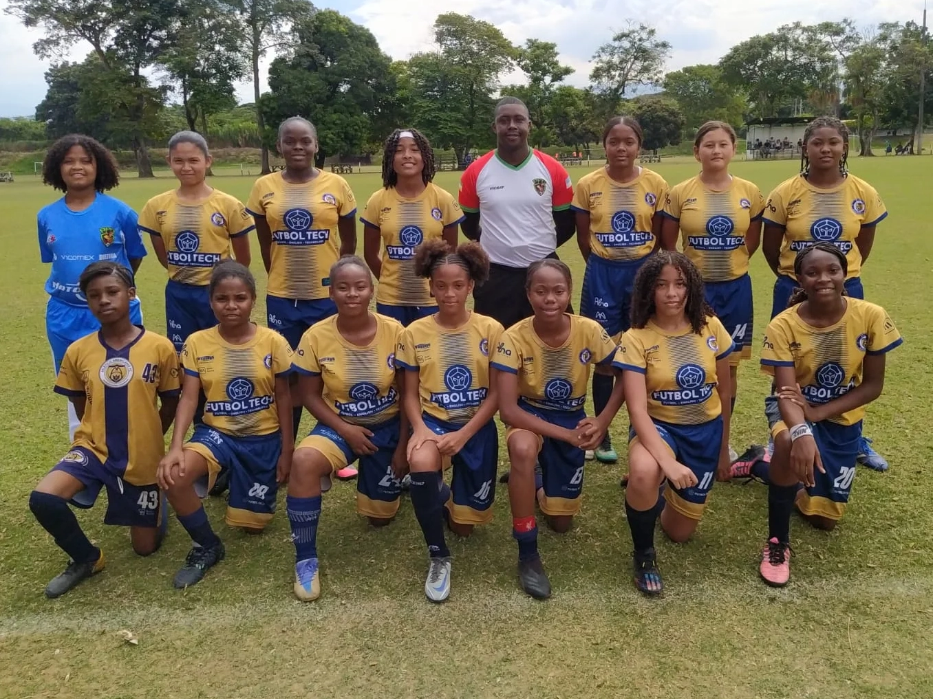 Club Deportivo Profesionales Florida Guerreros gallery image